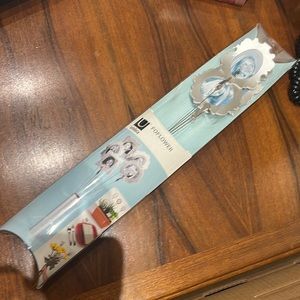 Umbra picture frame flower design